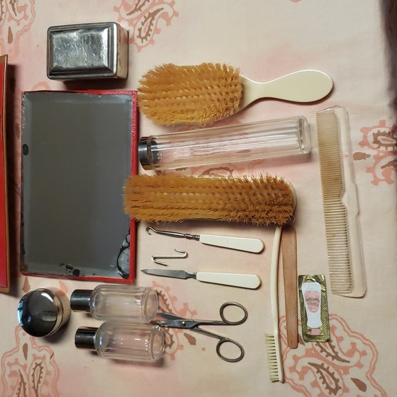 Vintage Vanity Set Antique French Travel Grooming Toiletries Set - Picture 3 of 17